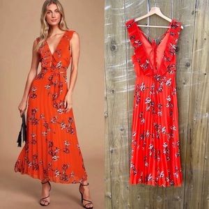 Red Orange Floral Pleated Chiffon Backless Maxi Dress 🌿